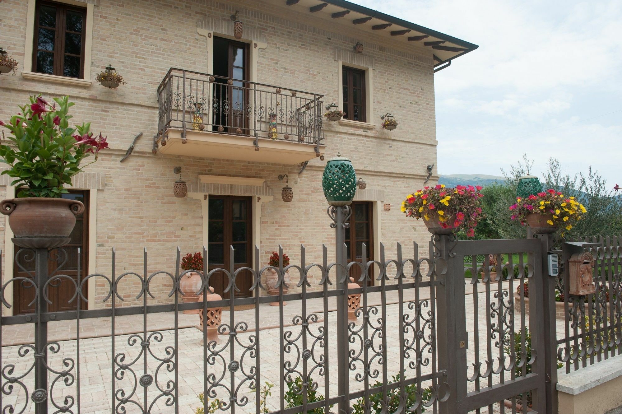 Domus Angeli Hotel Assisi Exterior foto
